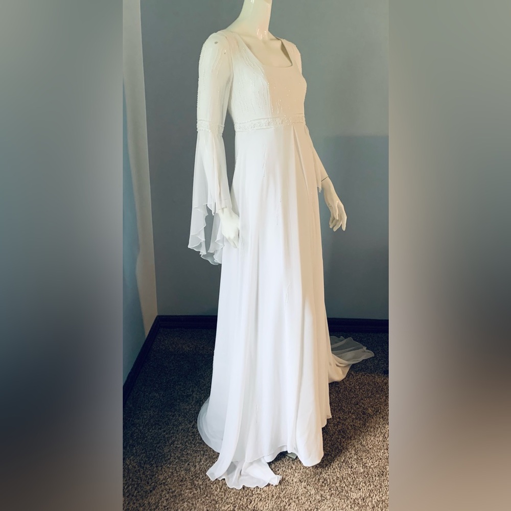 Elegant White Wedding Gown Beaded with Flared Sleeves Vintage Y2K